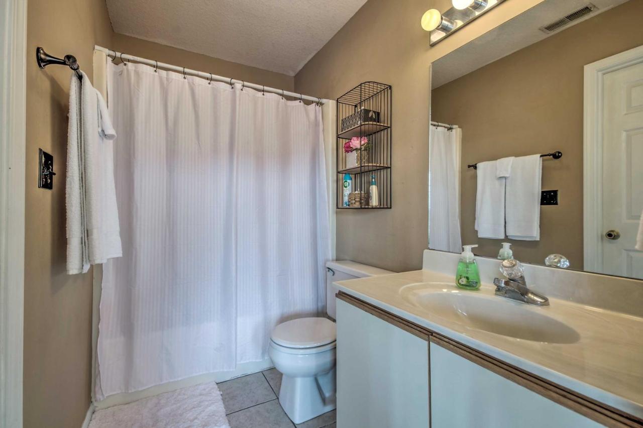 Osage Beach Condo With Shared Pool And Lake Views! エクステリア 写真