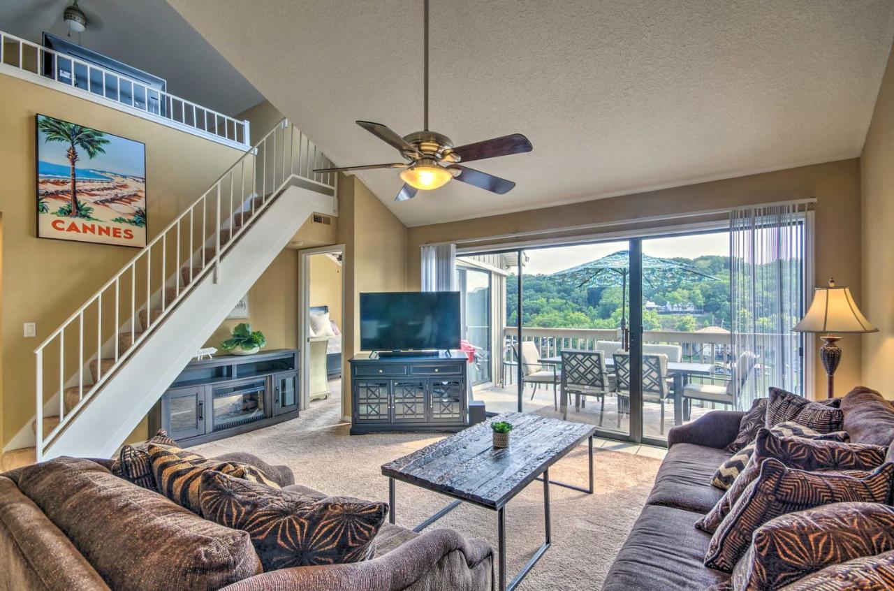 Osage Beach Condo With Shared Pool And Lake Views! エクステリア 写真