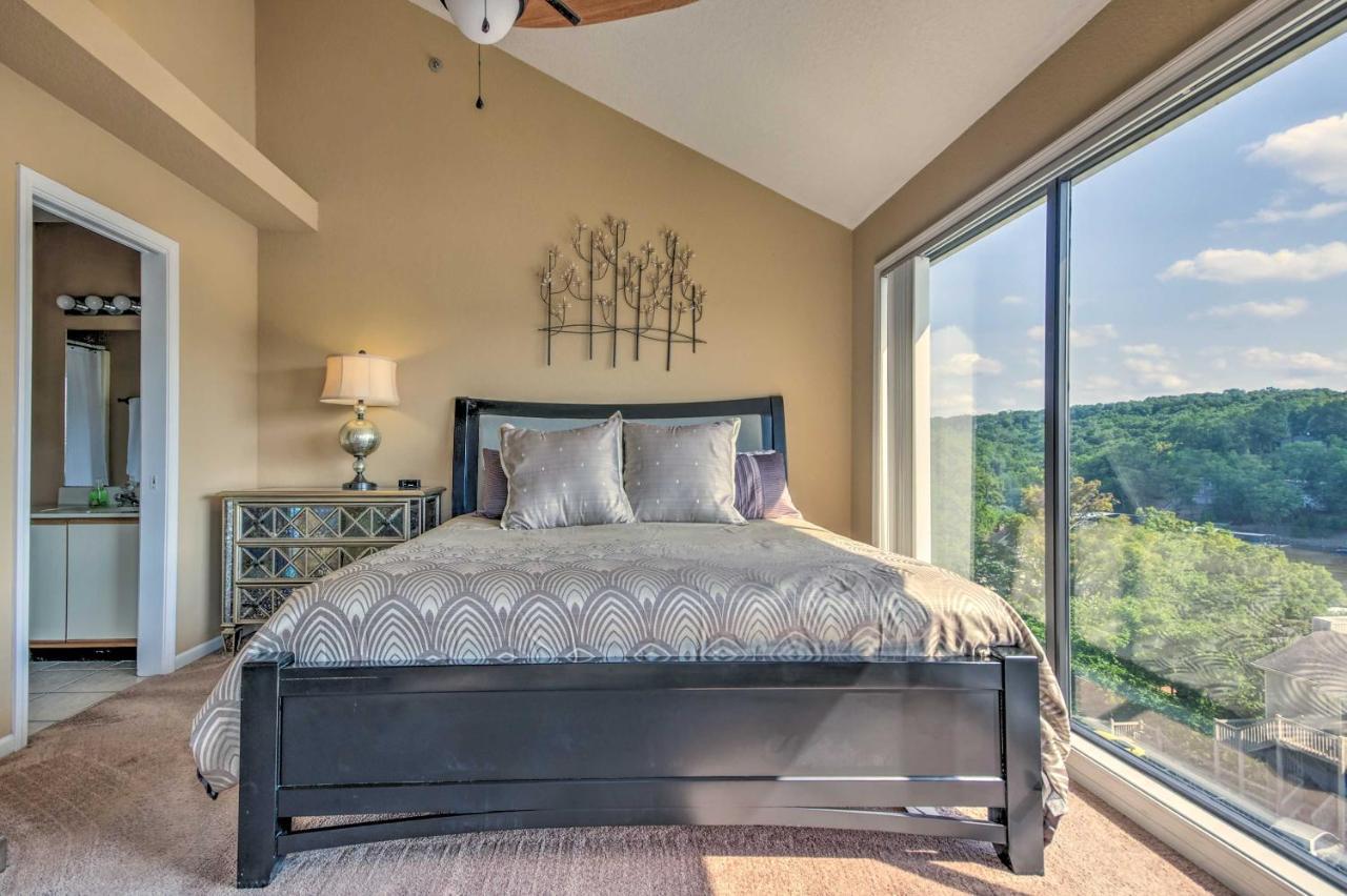 Osage Beach Condo With Shared Pool And Lake Views! エクステリア 写真