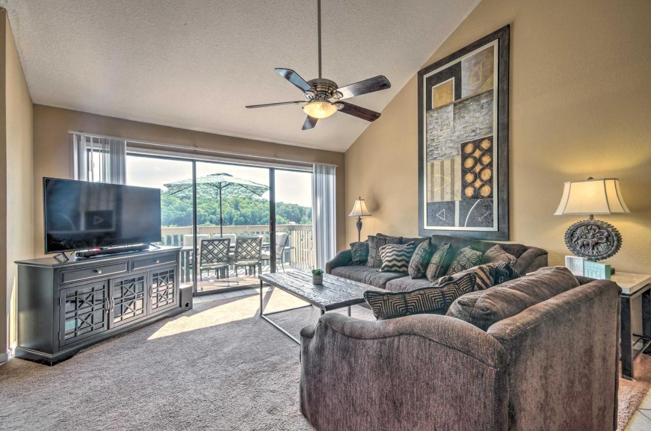 Osage Beach Condo With Shared Pool And Lake Views! エクステリア 写真