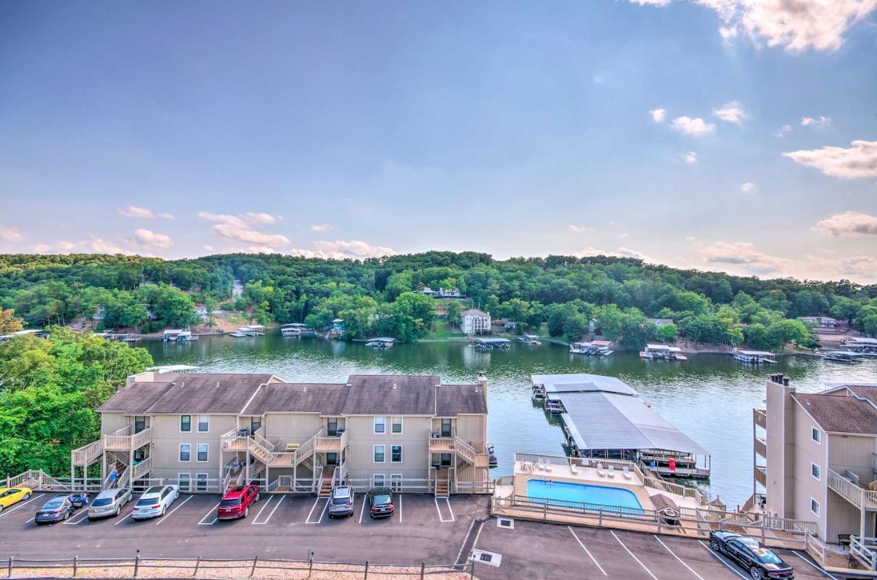 Osage Beach Condo With Shared Pool And Lake Views! エクステリア 写真